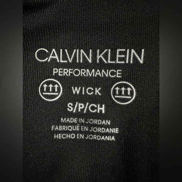NWT. CALVIN KLEIN PERFORMANCE Shorts Size Small - Picture 11 of 11